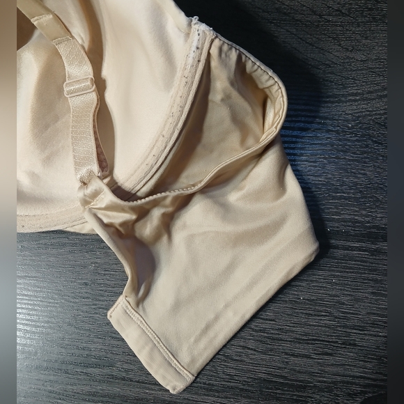 Vanity Fair Beautiful Benefits Full Figure Contour Bra 42DD - Picture 12 of 14